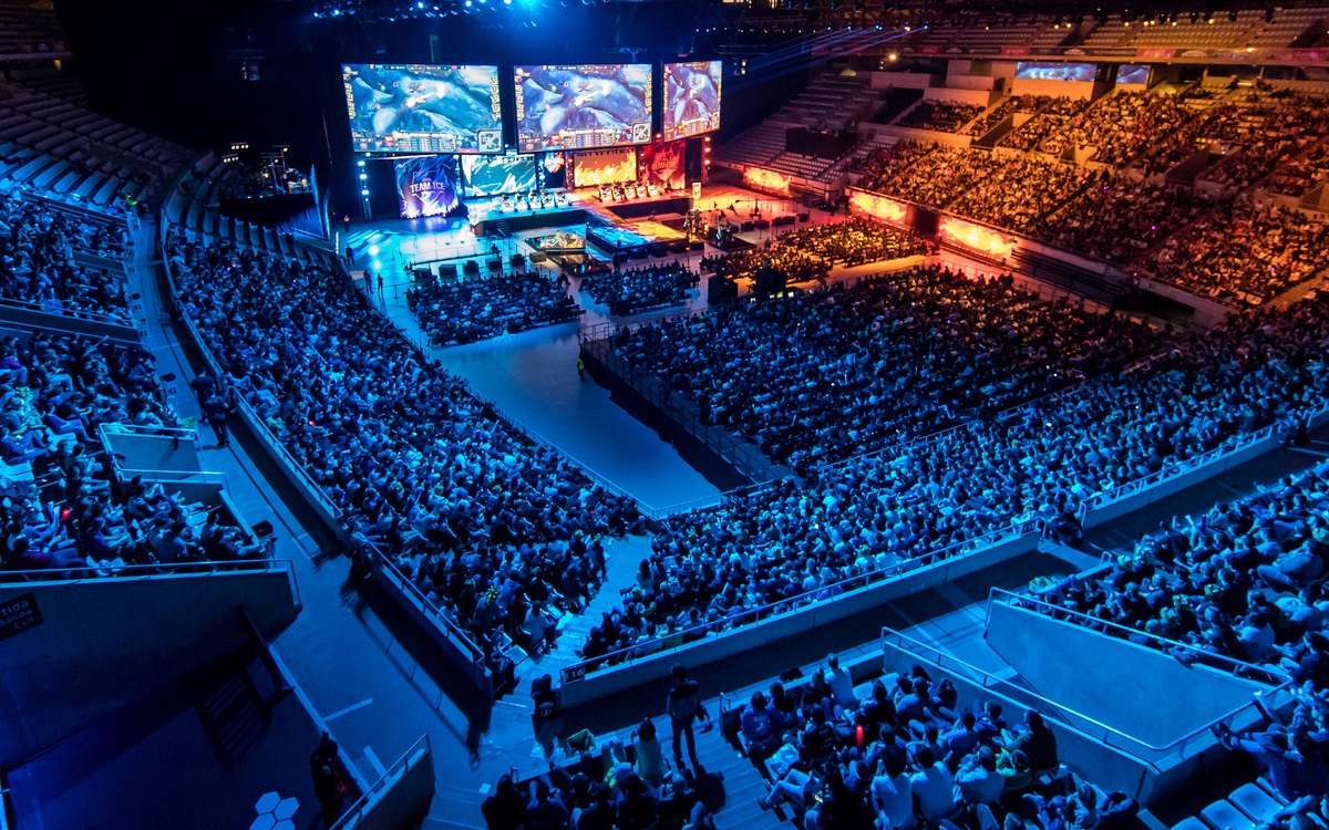 MESA Nomadic Masters 春季 2025 季后赛因延迟 5 小时而开始