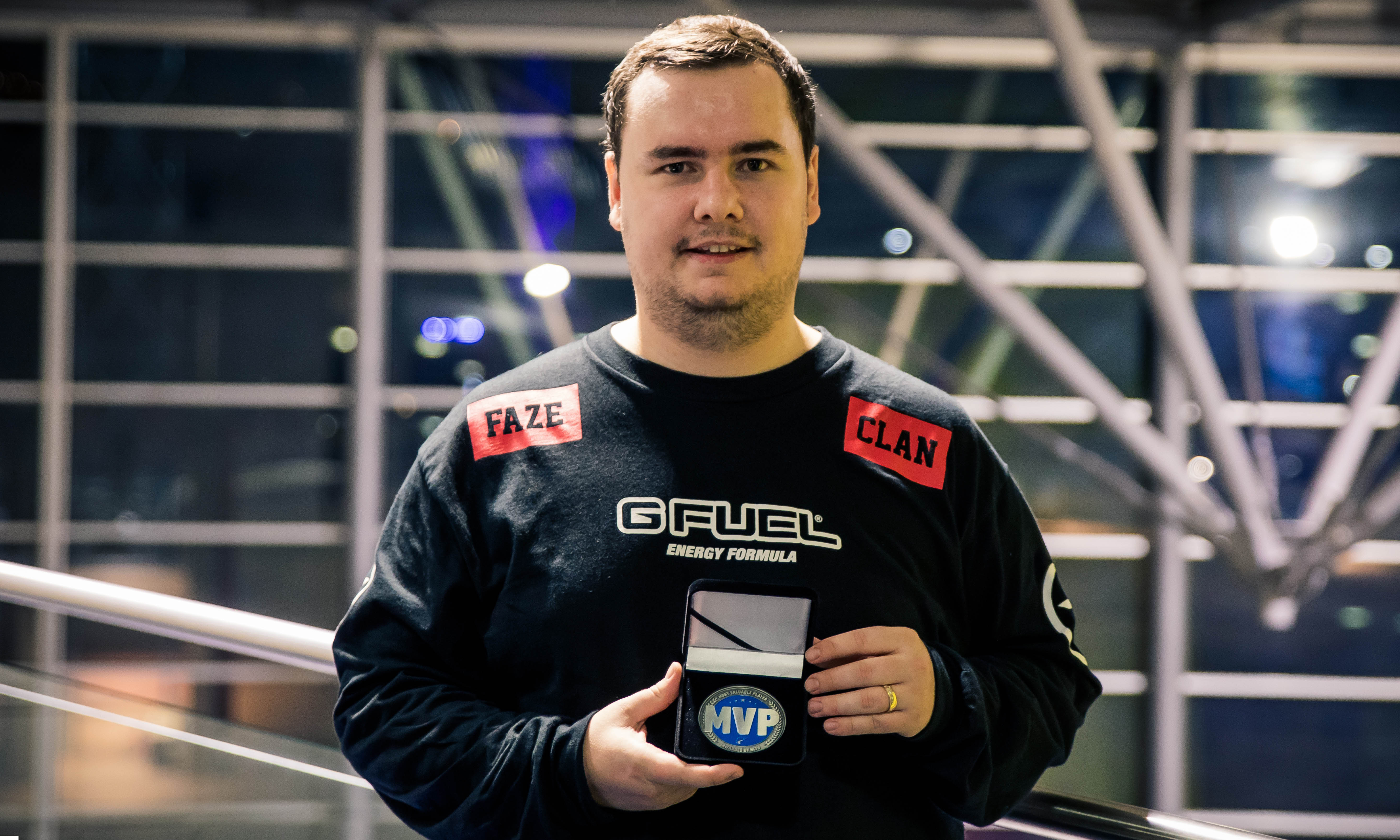 Eternal Fire 将总部迁至 Hungary